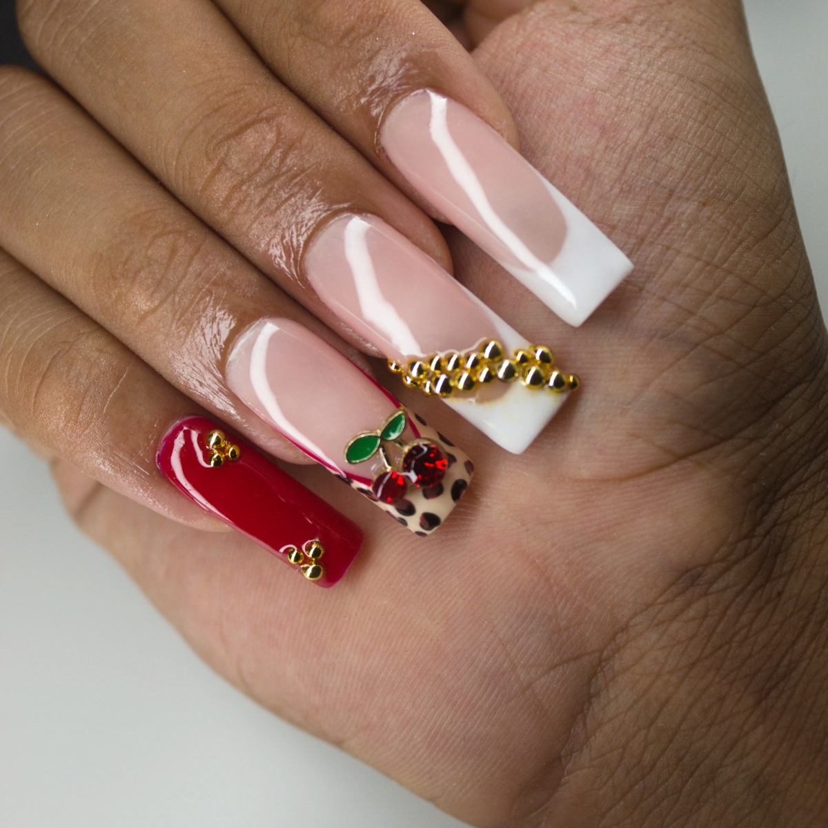 Mhs Nails - Onglerie et Nail Art à Saint-Denis